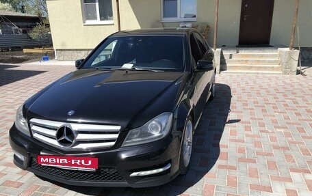 Mercedes-Benz C-Класс, 2013 год, 2 000 000 рублей, 2 фотография