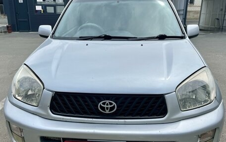 Toyota RAV4, 2000 год, 695 000 рублей, 3 фотография