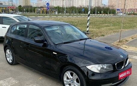 BMW 1 серия, 2010 год, 980 000 рублей, 3 фотография
