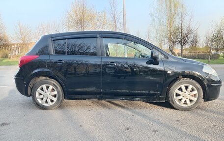 Nissan Tiida, 2011 год, 900 000 рублей, 6 фотография