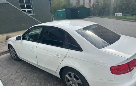 Audi A4, 2011 год, 1 310 000 рублей, 2 фотография