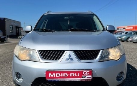 Mitsubishi Outlander III рестайлинг 3, 2008 год, 1 100 000 рублей, 2 фотография