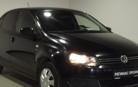 Volkswagen Polo VI (EU Market), 2013 год, 827 000 рублей, 2 фотография