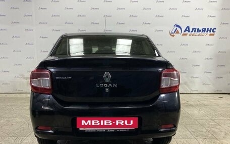 Renault Logan II, 2016 год, 735 000 рублей, 4 фотография