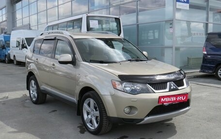 Mitsubishi Outlander III рестайлинг 3, 2007 год, 1 340 000 рублей, 3 фотография