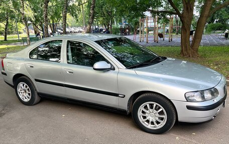 Volvo S60 III, 2001 год, 550 000 рублей, 5 фотография