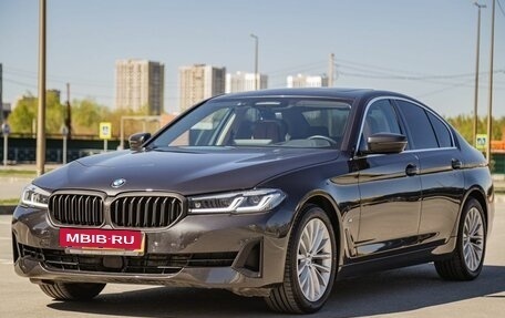 BMW 5 серия, 2021 год, 5 320 000 рублей, 3 фотография