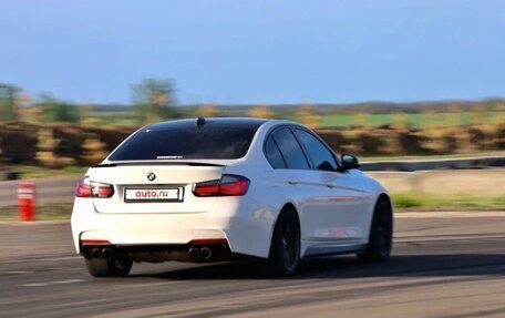 BMW 3 серия, 2017 год, 3 400 000 рублей, 3 фотография
