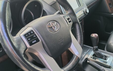 Toyota Land Cruiser Prado 150 рестайлинг 2, 2017 год, 5 050 000 рублей, 4 фотография
