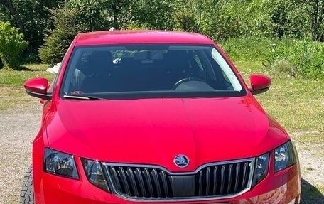 Skoda Octavia, 2019 год, 1 650 000 рублей, 2 фотография