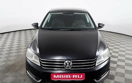 Volkswagen Passat B7, 2011 год, 1 201 000 рублей, 2 фотография