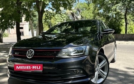 Volkswagen Jetta VI, 2014 год, 1 700 000 рублей, 2 фотография