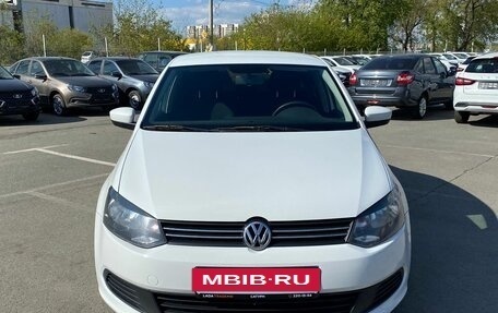Volkswagen Polo VI (EU Market), 2014 год, 960 000 рублей, 2 фотография