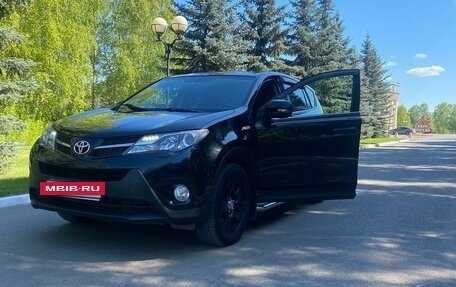 Toyota RAV4, 2013 год, 1 900 000 рублей, 3 фотография