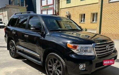 Toyota Land Cruiser 200, 2015 год, 6 100 000 рублей, 3 фотография