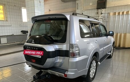 Mitsubishi Pajero IV, 2014 год, 2 900 000 рублей, 7 фотография