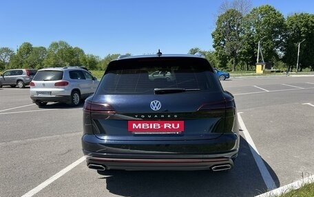 Volkswagen Touareg III, 2019 год, 5 830 000 рублей, 4 фотография