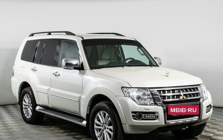 Mitsubishi Pajero IV, 2019 год, 3 990 000 рублей, 3 фотография