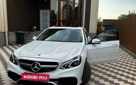 Mercedes-Benz E-Класс, 2015 год, 2 550 000 рублей, 2 фотография
