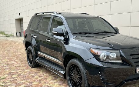 Toyota Land Cruiser 200, 2013 год, 3 750 000 рублей, 2 фотография