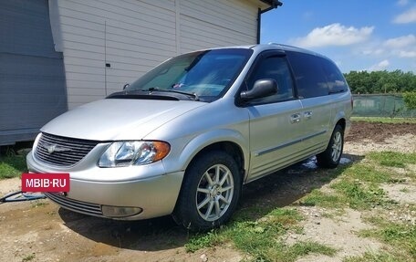 Chrysler Town & Country IV, 2001 год, 980 000 рублей, 2 фотография