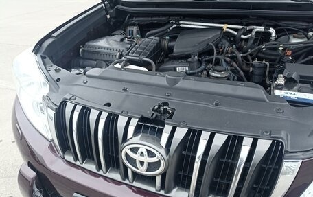Toyota Land Cruiser Prado 150 рестайлинг 2, 2011 год, 3 175 000 рублей, 8 фотография