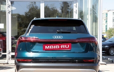 Audi e-tron I, 2019 год, 5 299 000 рублей, 7 фотография