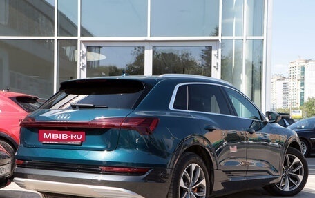 Audi e-tron I, 2019 год, 5 299 000 рублей, 6 фотография