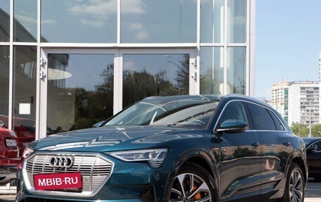 Audi e-tron I, 2019 год, 5 299 000 рублей, 2 фотография