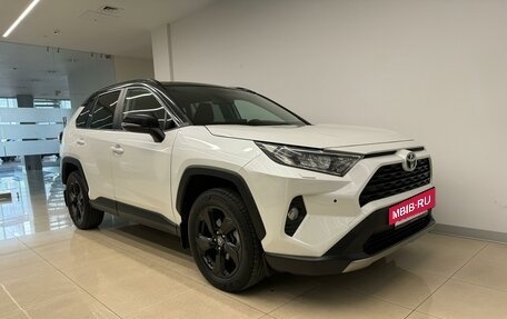 Toyota RAV4, 2019 год, 3 250 000 рублей, 3 фотография