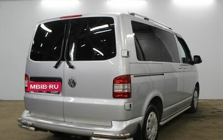 Volkswagen Caravelle T5, 2015 год, 2 470 000 рублей, 5 фотография