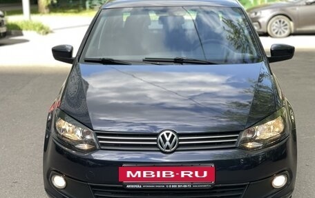 Volkswagen Polo VI (EU Market), 2015 год, 765 000 рублей, 2 фотография