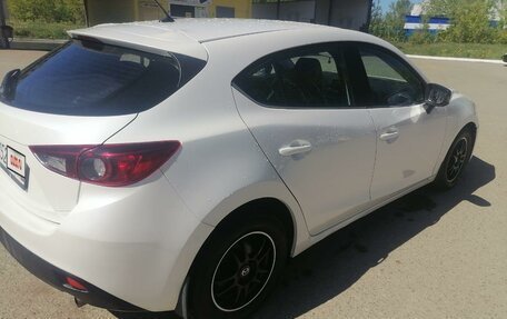 Mazda 3, 2014 год, 1 290 000 рублей, 2 фотография