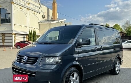 Volkswagen Multivan T5, 2007 год, 1 910 000 рублей, 3 фотография