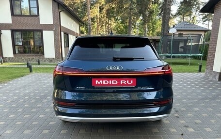 Audi e-tron I, 2021 год, 9 490 000 рублей, 5 фотография