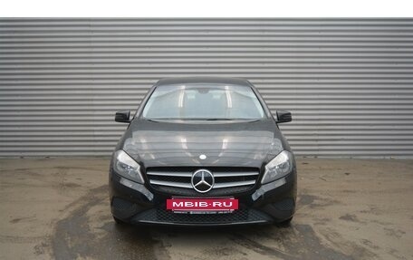 Mercedes-Benz A-Класс, 2013 год, 1 285 000 рублей, 2 фотография