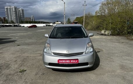 Toyota Prius, 2009 год, 950 000 рублей, 2 фотография