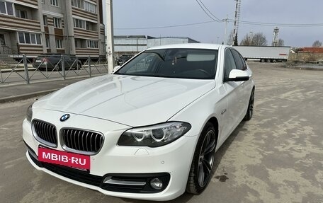 BMW 5 серия, 2016 год, 2 550 000 рублей, 2 фотография