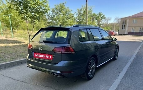 Volkswagen Golf VII, 2019 год, 2 230 000 рублей, 4 фотография