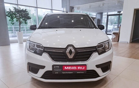 Renault Logan II, 2019 год, 968 000 рублей, 2 фотография