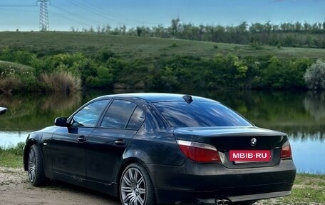 BMW 5 серия, 2004 год, 1 150 000 рублей, 2 фотография