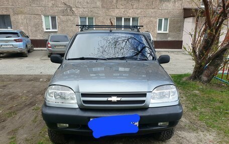 Chevrolet Niva I рестайлинг, 2008 год, 600 000 рублей, 3 фотография