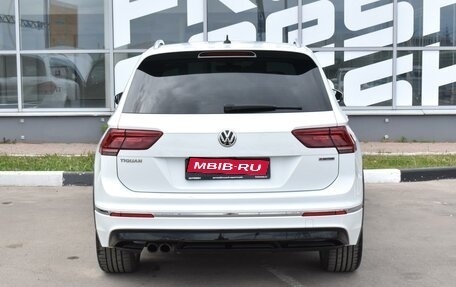 Volkswagen Tiguan II, 2018 год, 3 250 000 рублей, 4 фотография