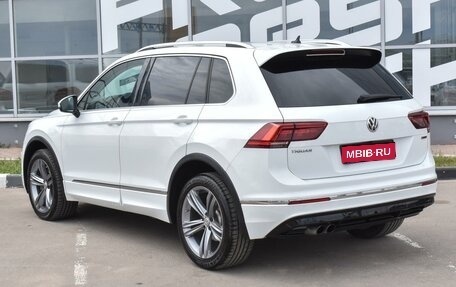 Volkswagen Tiguan II, 2018 год, 3 250 000 рублей, 2 фотография