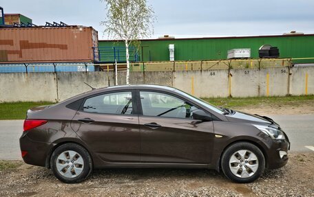 Hyundai Solaris II рестайлинг, 2015 год, 1 095 000 рублей, 3 фотография