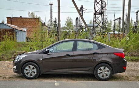 Hyundai Solaris II рестайлинг, 2015 год, 1 095 000 рублей, 4 фотография