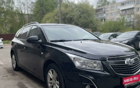 Chevrolet Cruze II, 2013 год, 950 000 рублей, 2 фотография