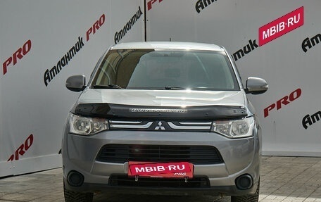 Mitsubishi Outlander III рестайлинг 3, 2013 год, 1 450 000 рублей, 2 фотография