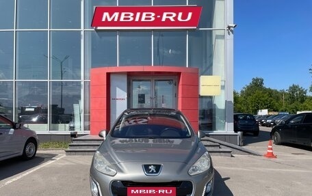 Peugeot 308 II, 2011 год, 681 000 рублей, 2 фотография