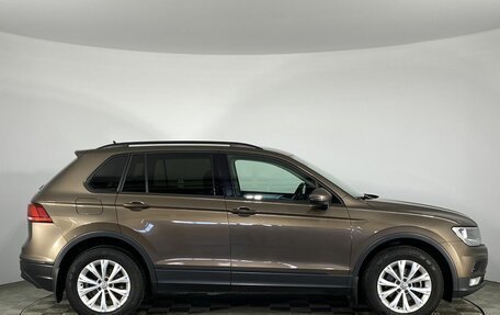 Volkswagen Tiguan II, 2017 год, 2 395 000 рублей, 4 фотография